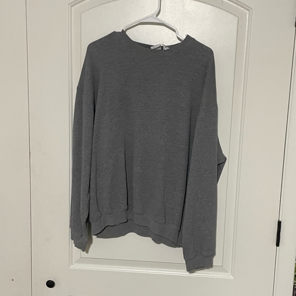 GAP Vintage Crewneck in Gray